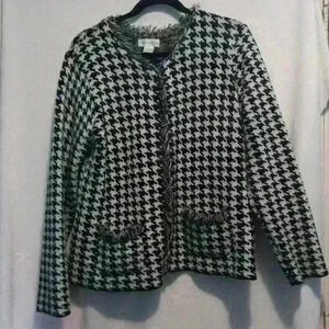 Worthington L, black & white acrylic sweater houndstooth heavy knit granny core
